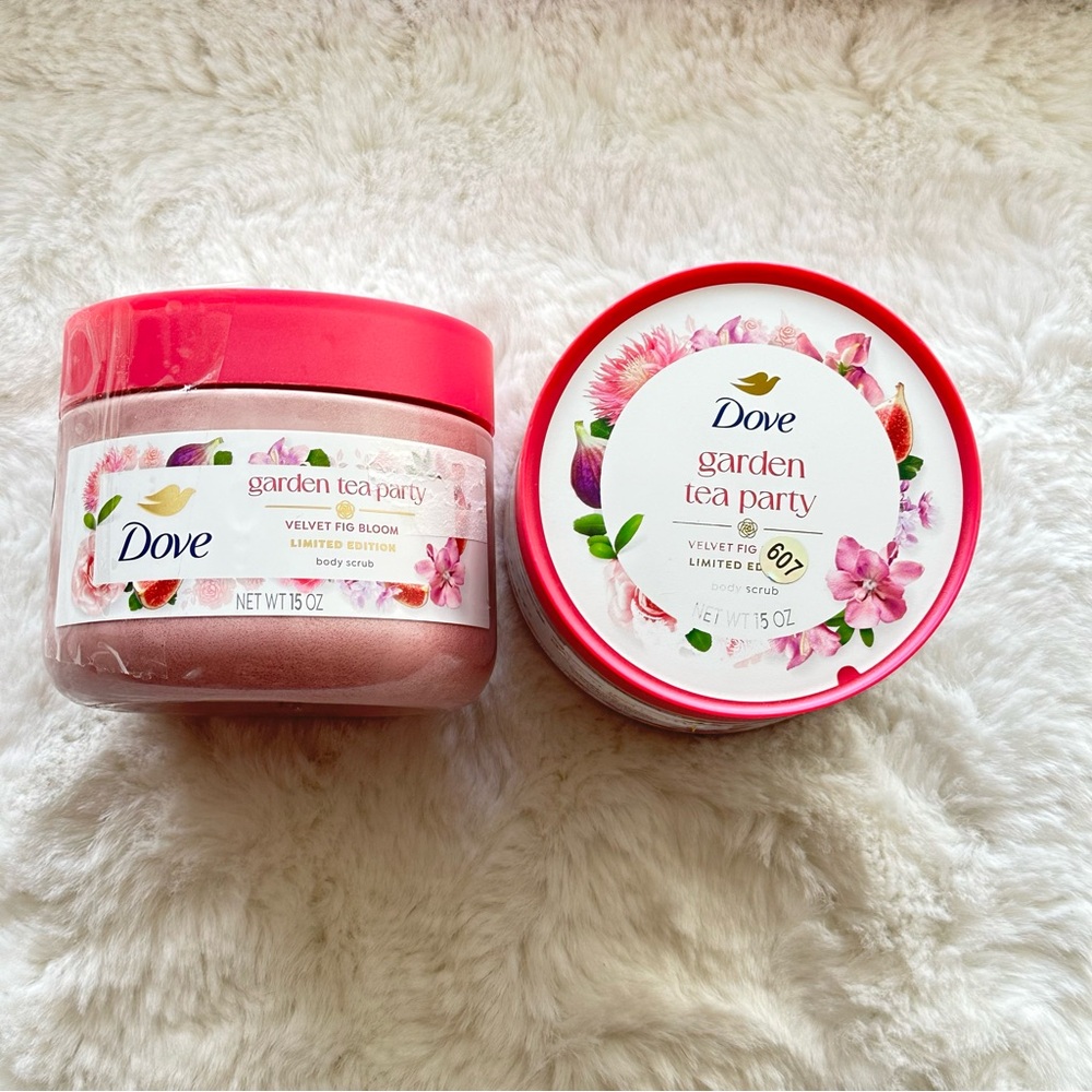 (2) Dove Garden Tea Party Velvet Fig Bloom Body Scrub bundle limited edition
